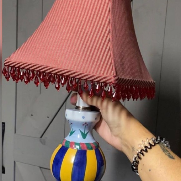 Mackenzie-Childs Vintage Lamp w/ Lampshade and Finial Topper. - Picture 2 of 7